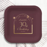 Celestial Red Gold Sun Moon Stars 30. Geburtstag Pappteller<br><div class="desc">Celestial Red Gold Sun Moon Astronomie 30. Geburtstag Papier Teller mit einer eleganten Goldsonne, Mond und Sternen mit einem goldenen Rahmen auf einem tiefrosa Hintergrund. Im Inneren finden Sie Ihre persönlichen Informationen zum dreißigsten Geburtstag. Personalisieren Sie den Text in den Textfeldern, indem Sie ihn bearbeiten. Für Sie entworfen von Evco...</div>