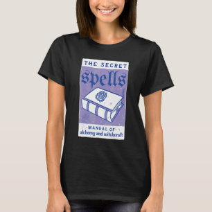 Celestitic Aesthetic Triple Moon Wicca Witchy Taro T-Shirt