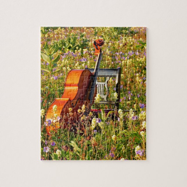 Cello mit Stuhl auf einem Gebiet der Wildblumen Puzzle (Vertikal)