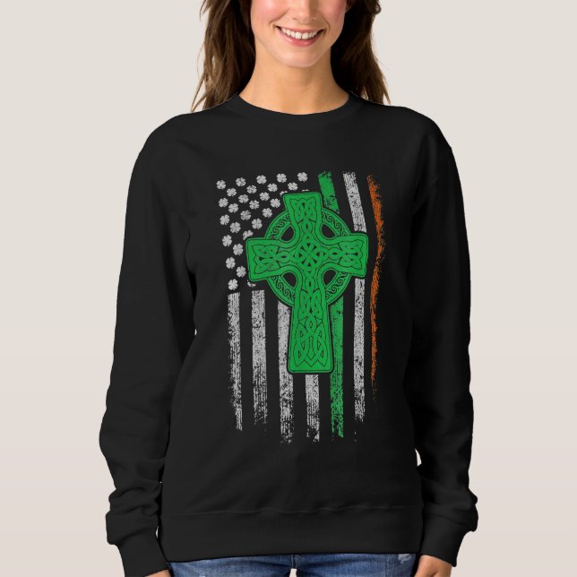 Celtic Cross Irish American Flag St Patrick's Day  Sweatshirt (Vorderseite)