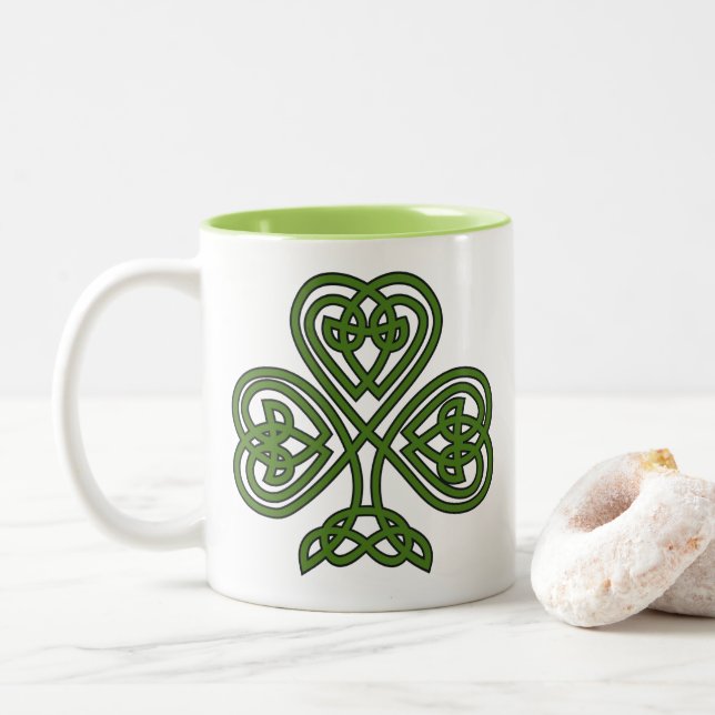 Celtic Kleeblatt - St Patricks Day Zweifarbige Tasse (Mit Donut)