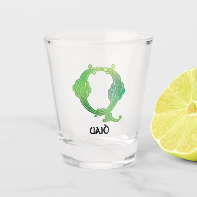 Celtic Knot Decorative Hauptstadt Q Schnapsglas (Vorderseite)