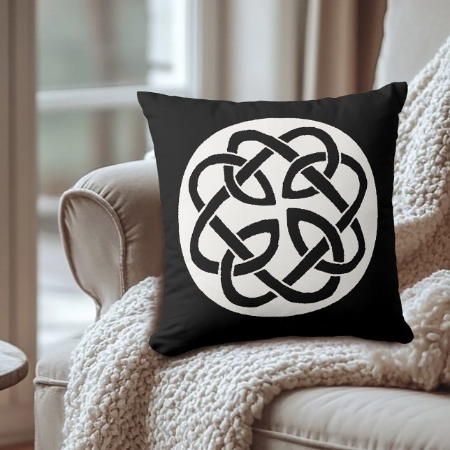 Celtic Knot Work Circle Kissen (Von Creator hochgeladen)