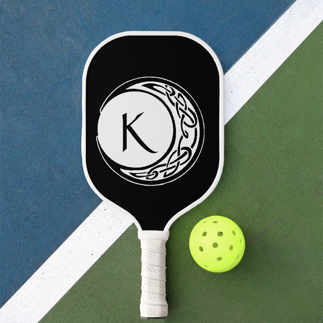 Celtic Knot Work Moon Circle Monogram Pickleball Schläger (Von Creator hochgeladen)