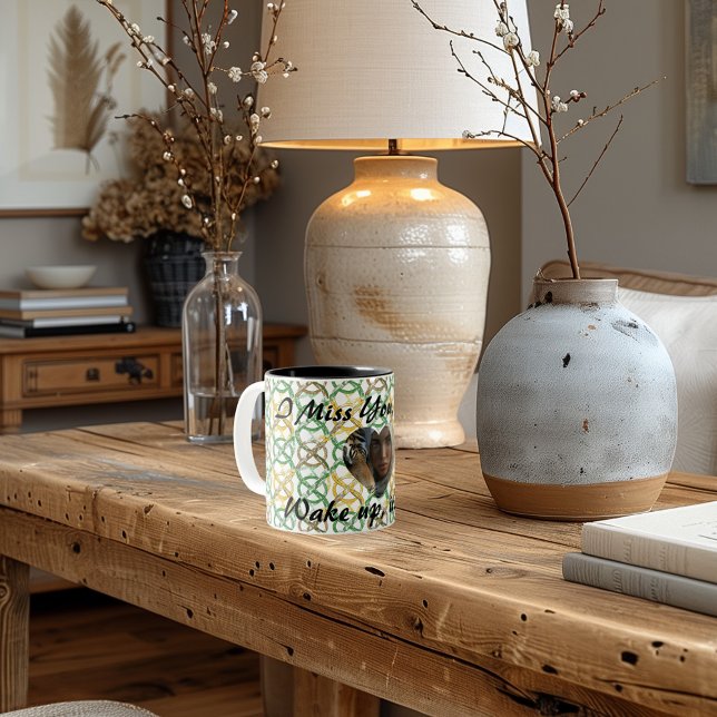 Celtic Knotet Personalisiertes Design Text und Bil Zweifarbige Tasse (Von Creator hochgeladen)