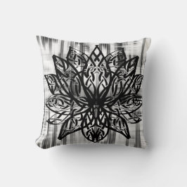 Celtic Lotus Mandala – Minimalist Black and White  Kissen