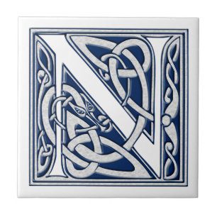 Celtic N Monogram Fliese