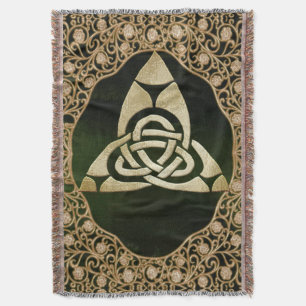 Celtic Trinity Knot on Forest Shadows Decke