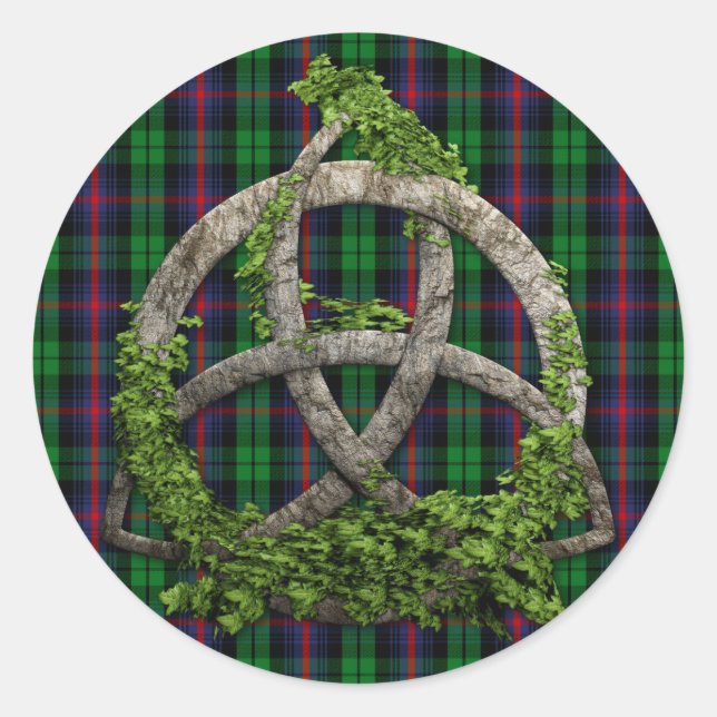 Celtic Trinity Knot und Clan Urquhart Tartan Runder Aufkleber (Vorderseite)