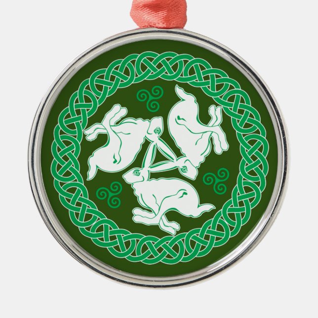 Celtic Triskele Hares Ornament Aus Metall (Vorne)