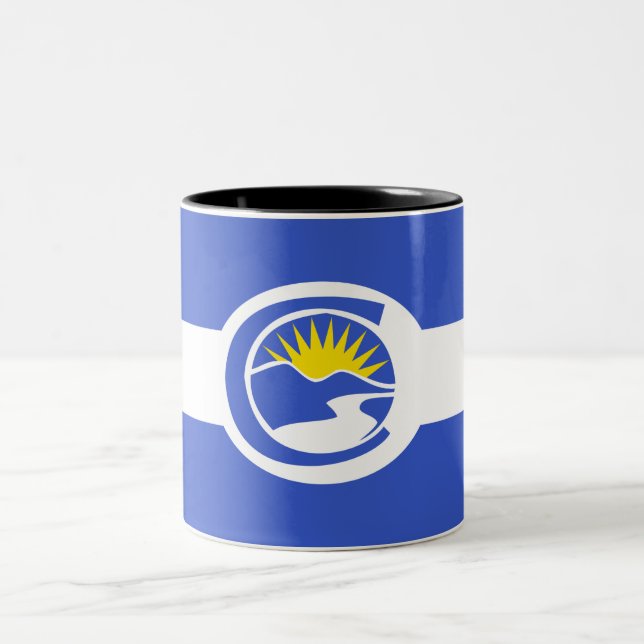 Centennial City Flag (Colorado) Zweifarbige Tasse (Mittel)