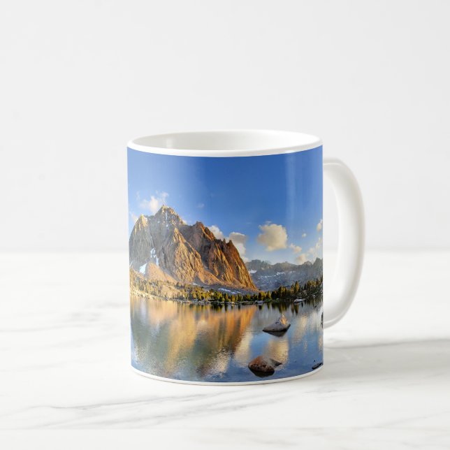Center Peak over Lower Golden Beer Lake - Sierra Kaffeetasse (VorderseiteRechts)