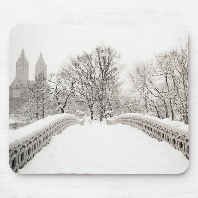 Central Park-Winter Romance - Bogen-Brücke Mousepad (Vorne)
