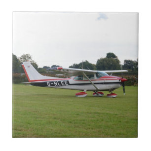 Cessna 182Q Fliese