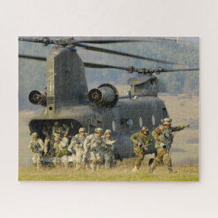 CH-47D CHINOOK (16x20 INCH) Puzzle