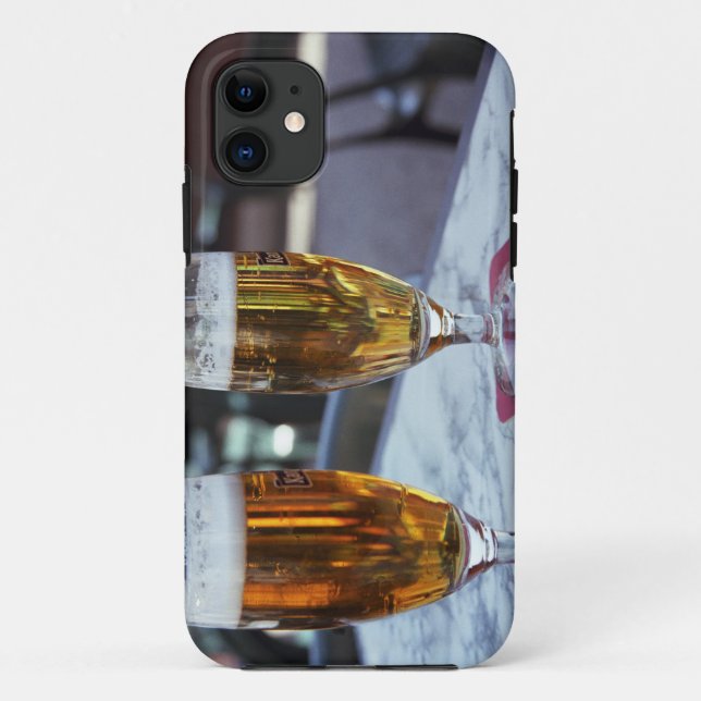 Chablis zwei coole Biere bei 42 Grad heißem Sommer Case-Mate iPhone Hülle (Rückseite)