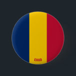Chad Flag Charming Patriotic Button<br><div class="desc">Chad Flag Charming Patriotic Button mit dem Chad Flag bedruckt über den Button. Der Name des Landes ist in das Design am unteren Rand des Bildes eingebunden. Der Text kann mit der Funktion "Anpassen!" vollständig angepasst werden. Dieser schöne Chad Button ist das stilvolle Geschenk für jeden Anlass. © 2022 CountriesOfTheWorld...</div>
