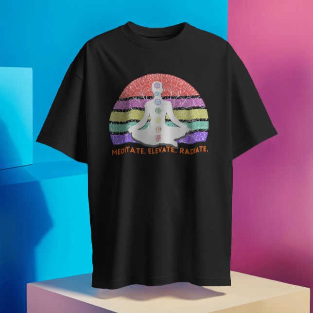 Chakra Meditation Yoga Rainbow Sunset T-Shirt (Von Creator hochgeladen)