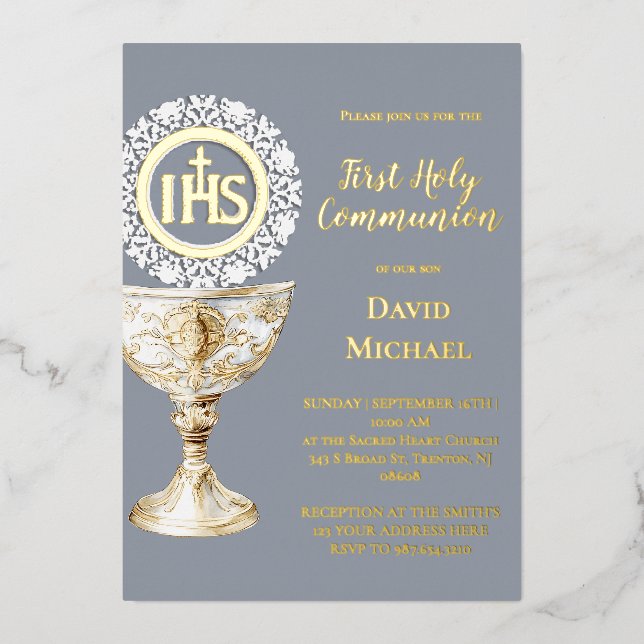 Chalice Host First Communion Folieneinladung (Vorderseite)