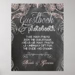 Chalkboard Antique Pink Wedding Foto Booth Poster<br><div class="desc">Chalkboard Antique Pink Floral Brautparty - texturierte schwarze Kreidewand mit Kreide in Kreide - für diese lässige,  aber trendige Chalkboard Hochzeit für eine formale,  lässige,  schicke aber Country Look - ideal für die alte romantische Hochzeit.</div>