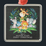 Chalkboard Jungle Baby's First Christmas Ornament<br><div class="desc">Niedliche Safari-Tiere für kleine Jungs oder Mädchen zu Weihnachten. In unserer niedlichen Dschungelszene finden Sie Giraffen,  Affen,  Elefanten,  Zebra,  Hippo & Löwen. Matching Artikel in unserem Shop erhältlich.</div>