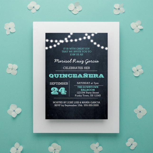 Chalkboard Lights Aquamarin Quinceañera Einladung (Von Creator hochgeladen)
