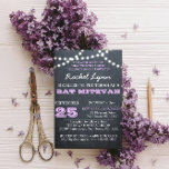Chalkboard Lights Lilac Bat Mitzvah Einladung<br><div class="desc">Diese lässigen,  schicken Einladungen sind perfekt für jede Bat Mitzvah Feier. Jede Textzeile ist vollständig anpassbar,  um genau zu sagen,  was Sie gewollt haben!</div>