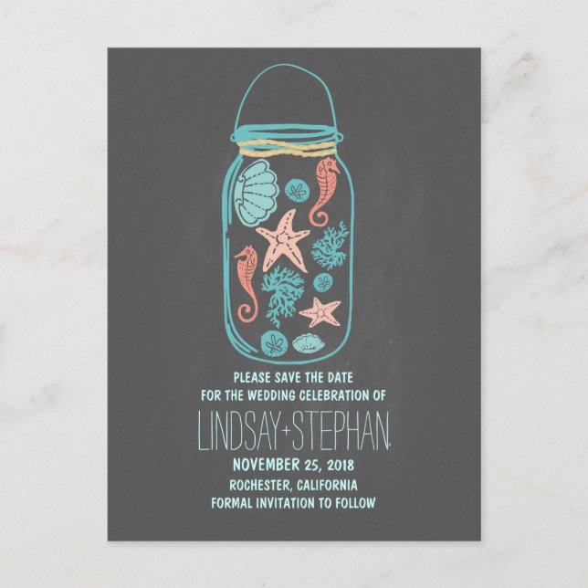 Chalkboard Mason Jar Beach Hochzeit Save the Date Ankündigungspostkarte (Vorderseite)