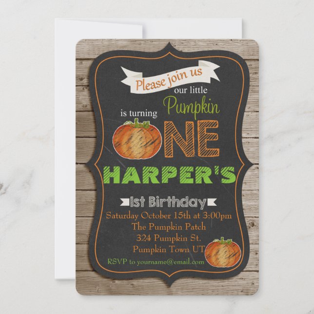 Chalkboard Pumpking 1. Geburtstag Party Einladung (Vorderseite)