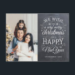 Chalkboard Sehr frohe Weihnachtsfeiertage Foto Postkarte<br><div class="desc">Typografisch angetriebene Foto-Urlaubskarten mit den Worten "wir wünschen Ihnen ein frohes Weihnachtsfest und ein glückliches Neues Jahr".</div>