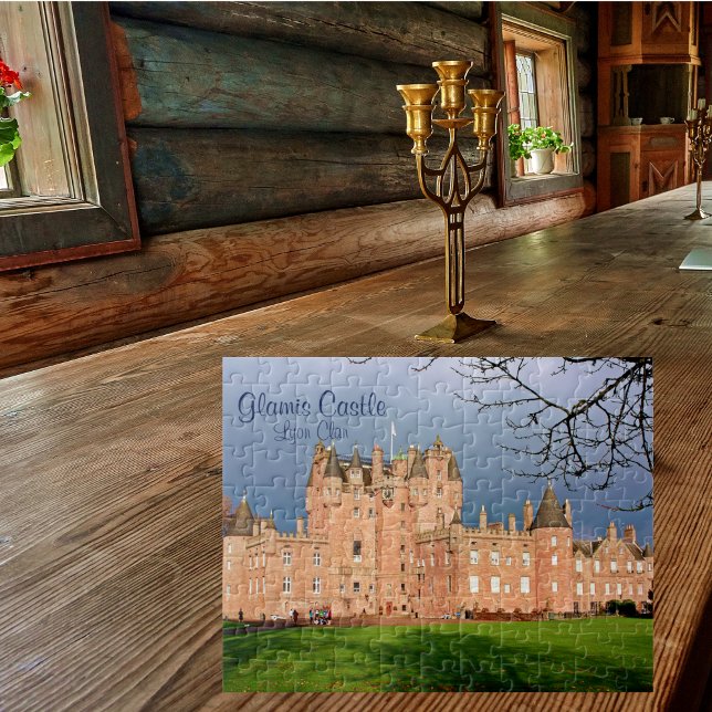 Challenging Glamis Castle - Scottish Lyon Clan Puzzle (Von Creator hochgeladen)