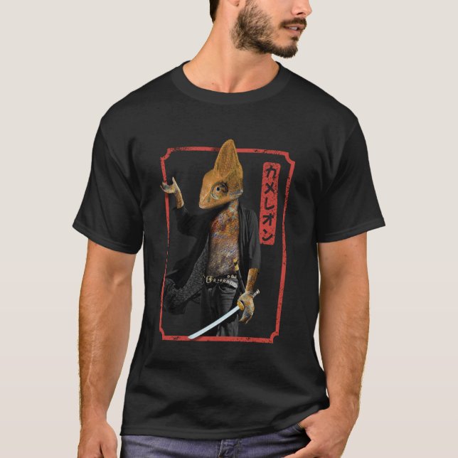 Chamäleon-Krieger mit Samuraischwert T-Shirt (Vorderseite)