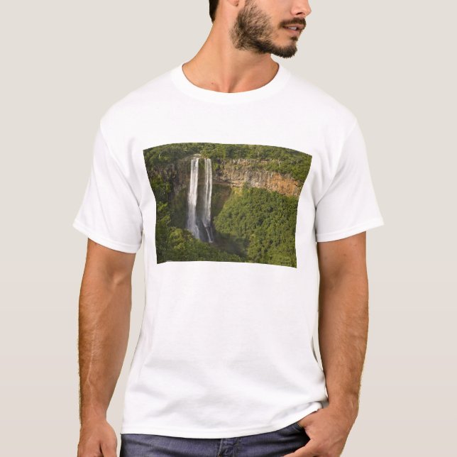 Chamarel Wasserfall am höchsten auf Mauritius, übe T-Shirt (Vorderseite)