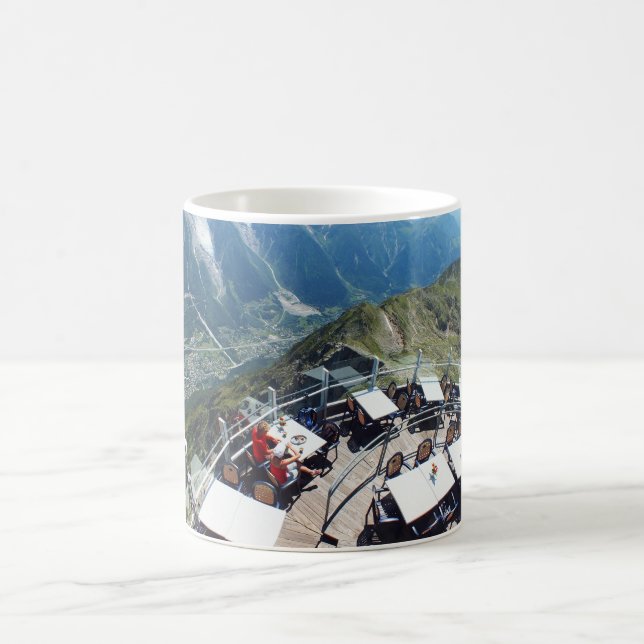 Chamonix im Tal, Französische Alpen Tasse (Mittel)