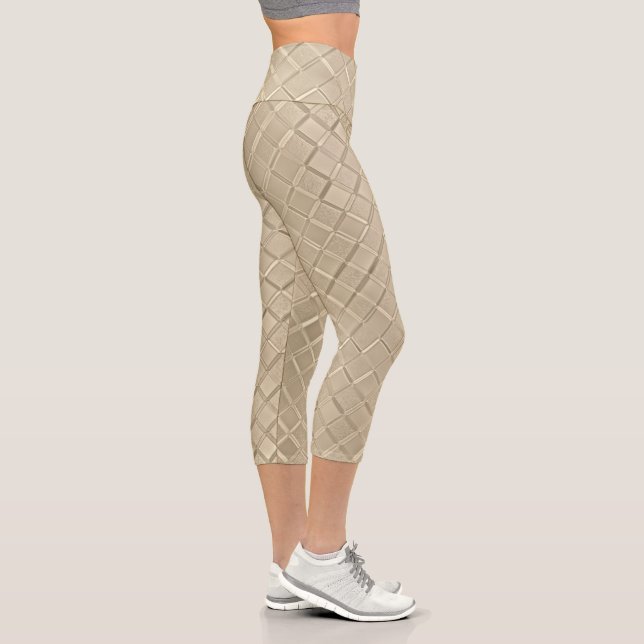 Champagne Gold Moderne gepresste metalgeometrische Capri Leggings (Rechts)
