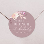 Champagner Pink Blumenbrunch und Bubbly Runder Aufkleber<br><div class="desc">Individuell gestaltete Brautparty-Aufkleber mit eleganter Typografie und Champagner-Rosa Aquarell-Blumendesign.</div>
