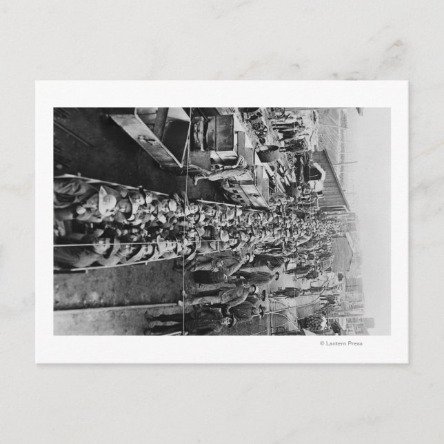 Chance Mine Workers laden Coeur d'Alene Postkarte (Vorderseite)