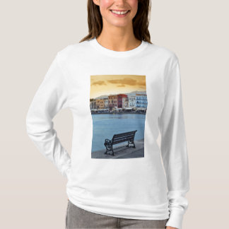 Chania at dusk, Chania, Kreta, Griechenland T-Shirt