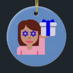 Chanukah Haar gedreht Emoji Keramikornament<br><div class="desc">hanukkah,  chanukkah, "haarflick emoji", emoji, "info girl emoji", "pink girl emoji", jewish, jew, hebrew, hannukah, kanukah, "star of david" kawaii "information emoji pastellrosa weibliches Geschenk präsentiert</div>