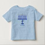 Chanukka Menorah (kundengerecht) Kleinkind T-shirt<br><div class="desc">Sie können dieses schöne Chanukah Shirt mit einem Namen oder Ihrem eigenen Text personifizieren!</div>