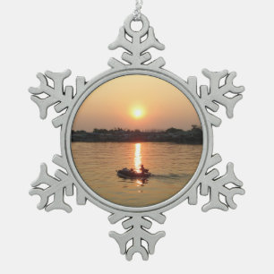 Chao Phraya Fluss Sunset ... Ayutthaya, Thailand Schneeflocken Zinn-Ornament