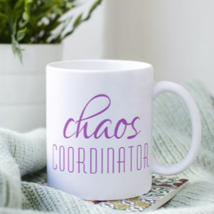 Chaos Coordinator Lila Script-Tasse Kaffeetasse