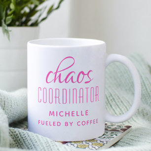 Chaos-Koordinator Pink Typografy Personalisiert Kaffeetasse