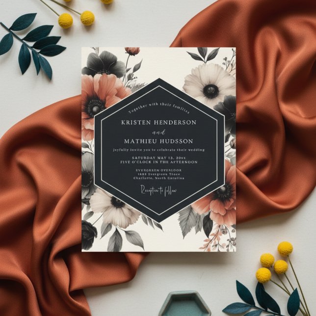 Charcoal Floral Moody Romance Wedding Einladung (Von Creator hochgeladen)