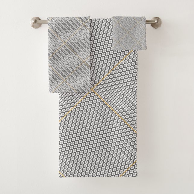 CHARCOAL GOLD ABSTRACT CIRCLES GRID BATH TOWEL SET (Insitu)