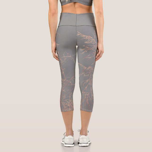 Charcoal Gray Golden Tree Brunches Sky Capri Leggings (Rückseite)