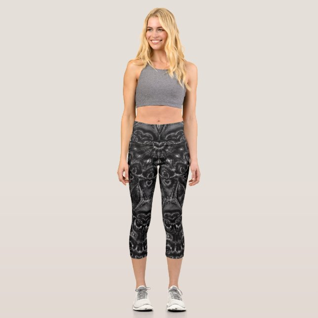 Charcoal Mandala  Capri Leggings (Vorderseite)