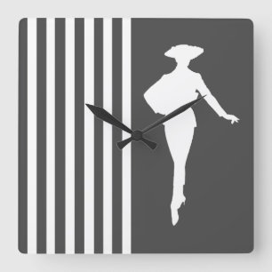Charcoal Modern Stripes with Fashion Silhouette Quadratische Wanduhr