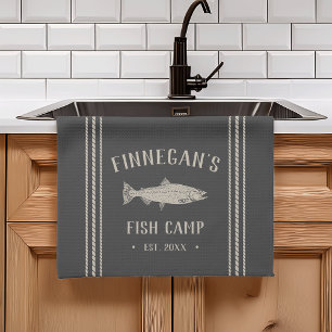 Charcoal Rustic Fish Camp Personalisiert Geschirrtuch