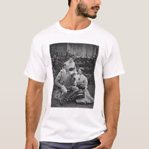 Charles Dickens mit zwei seiner Töchter T-Shirt